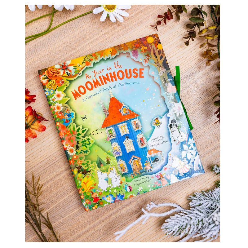 A Year in the Moominhouse: A Carousel Book of the Seasons