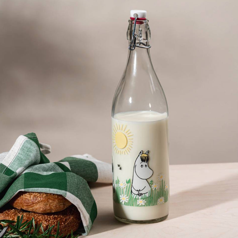 Moomin Glass Bottle - Meadow