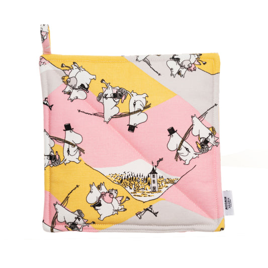 Moomin Pot Holder - Family Time