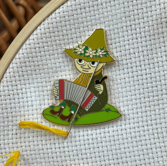 Needle Minder - Snufkin